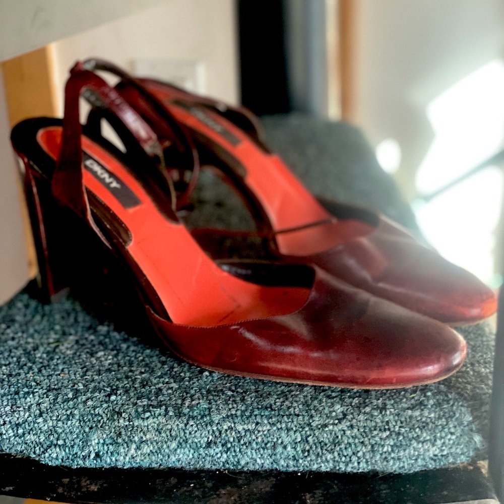 Vintage DKNY dark red 3” ankle-strap heels / size 8